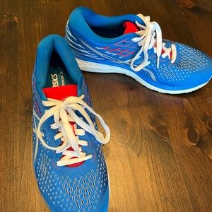 Blue ASICS gel-cumulus 21